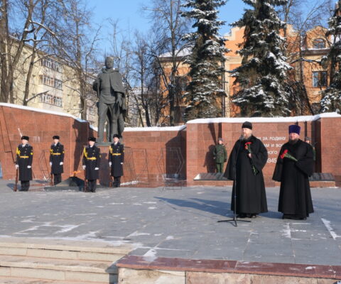 В Звенигороде прошел митинг, посвященный Дню защитника Отечества.