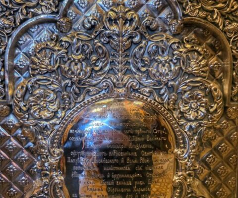 Ко дню памяти преподобного Саввы установлена новая серебряная рака